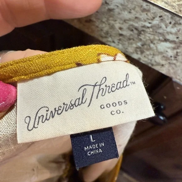 Universal Thread Yellow Gold Puff Sleeve Midi Dress - Picture 8 of 10